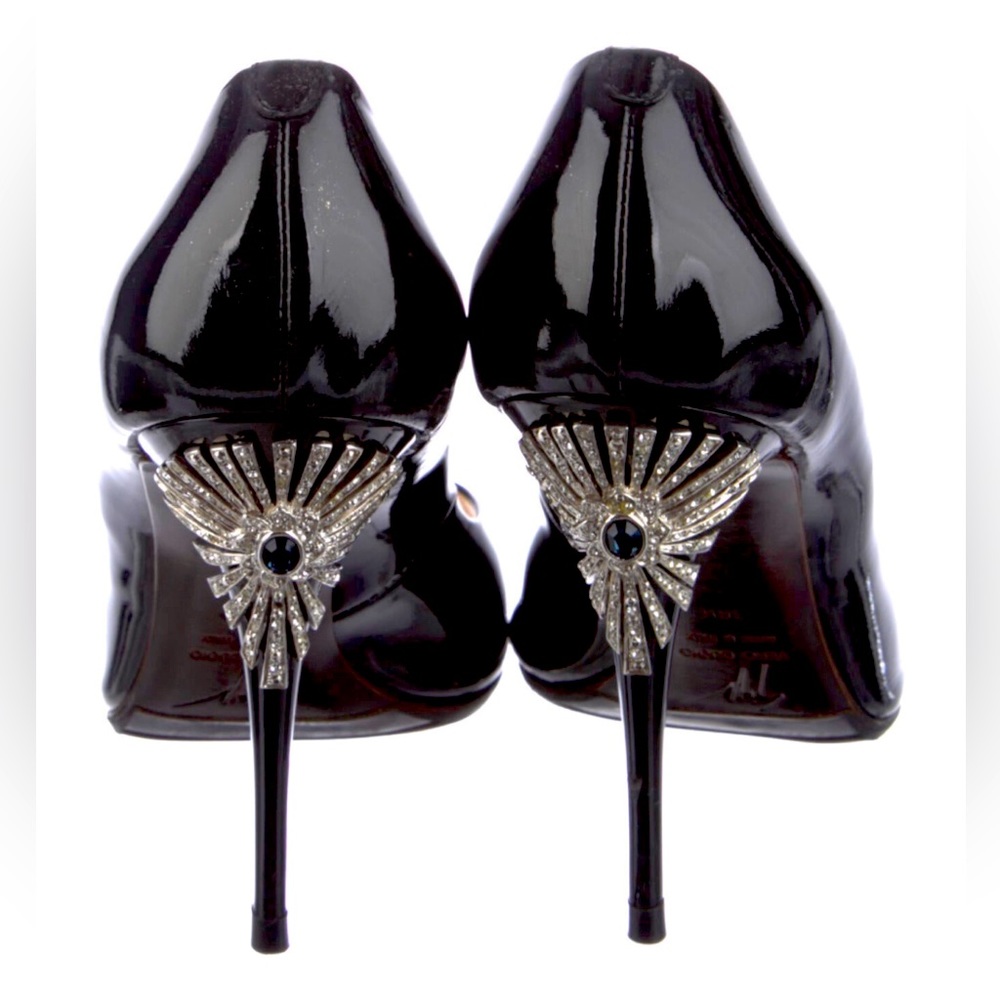 Giuseppe stiletto peep toe patent leather pump! Black.